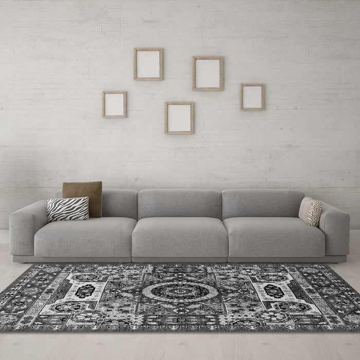 Machine Washable Oriental Gray Industrial Rug in a Living Room,, wshurb1135gry