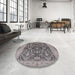 Round Mid-Century Modern Silver Pink Oriental Rug in a Office, urb1138