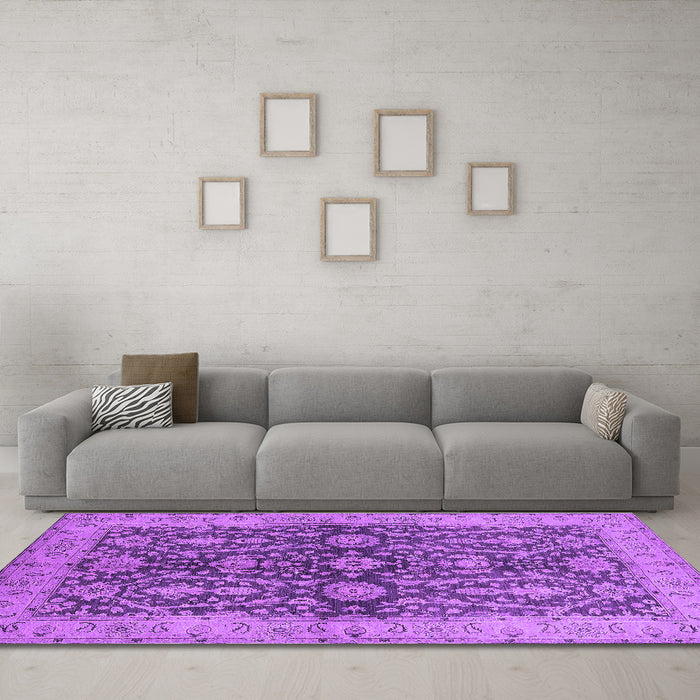 Machine Washable Oriental Purple Industrial Area Rugs in a Living Room, wshurb1138pur