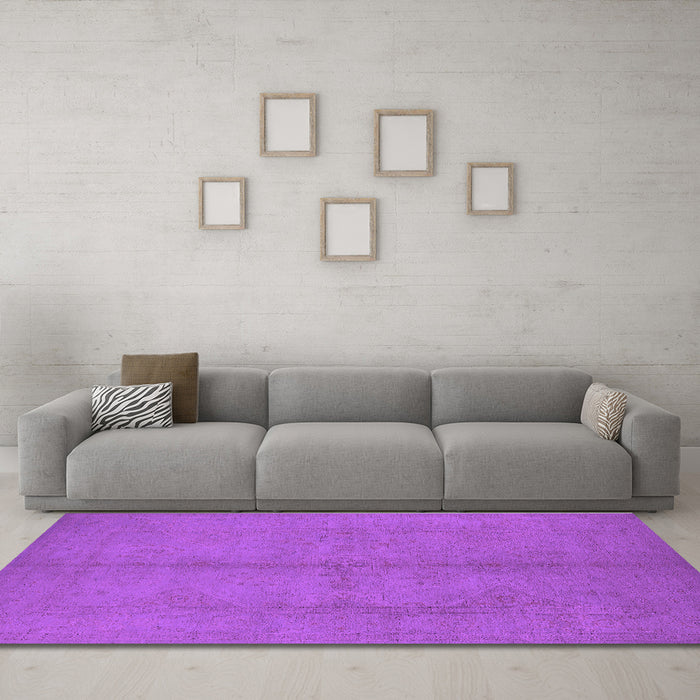 Machine Washable Oriental Purple Industrial Area Rugs in a Living Room, wshurb1139pur