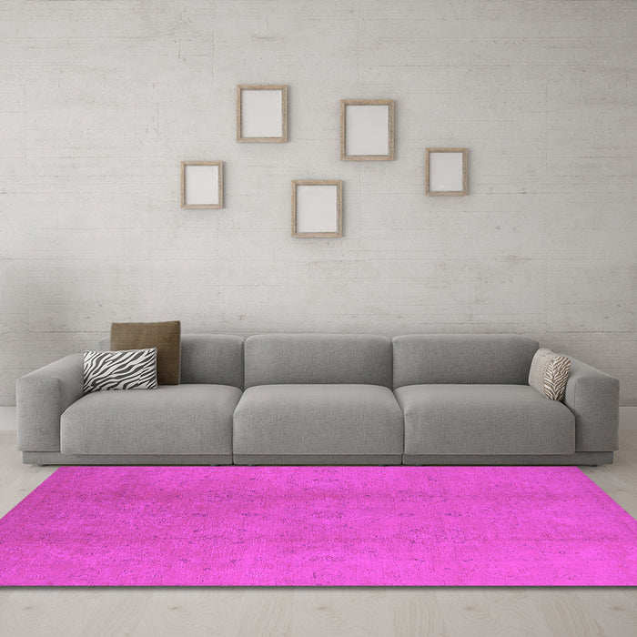 Machine Washable Oriental Pink Industrial Rug in a Living Room, wshurb1140pnk