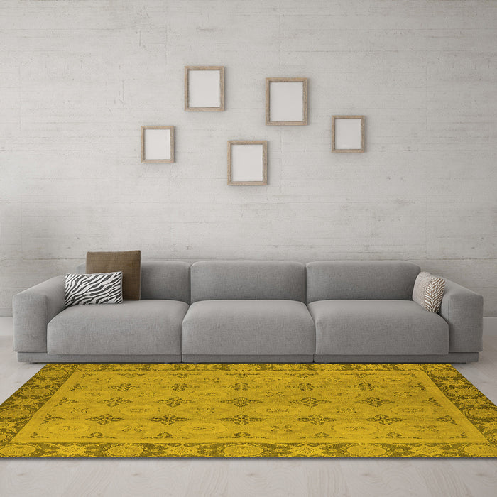 Machine Washable Oriental Yellow Industrial Rug in a Living Room, wshurb1141yw
