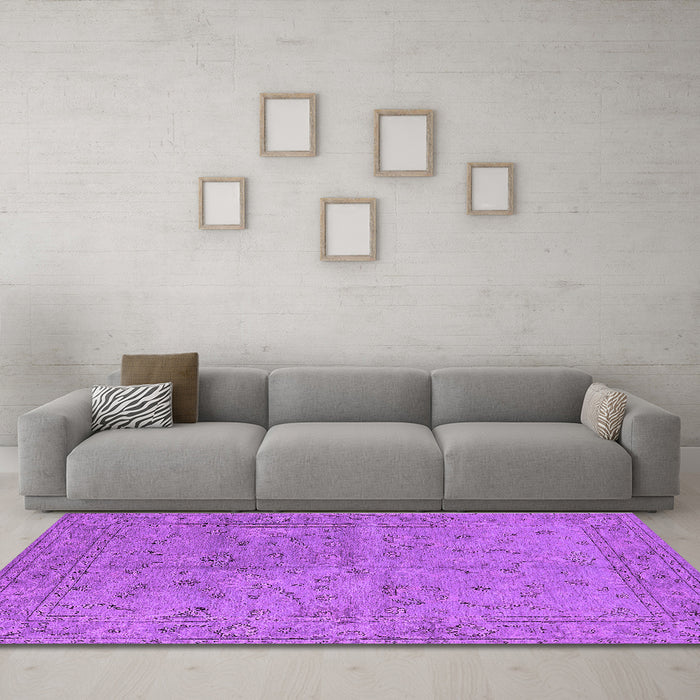 Machine Washable Oriental Purple Industrial Area Rugs in a Living Room, wshurb1142pur