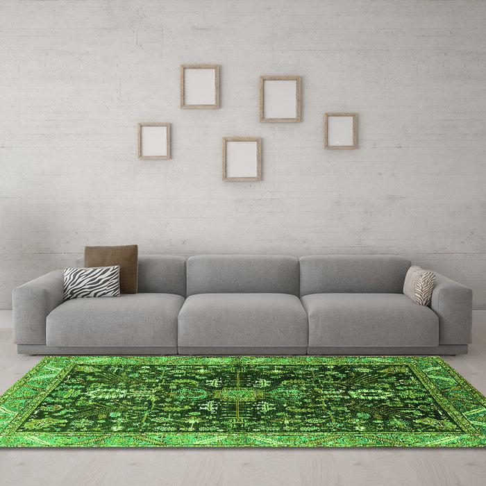 Machine Washable Oriental Green Industrial Area Rugs in a Living Room,, wshurb1147grn