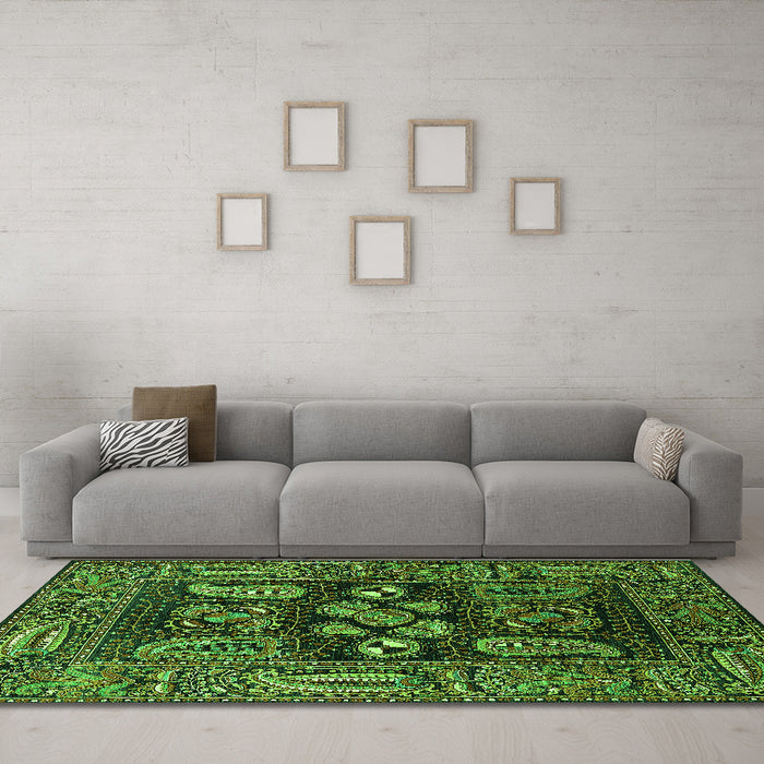 Machine Washable Oriental Green Industrial Area Rugs in a Living Room,, wshurb1148grn
