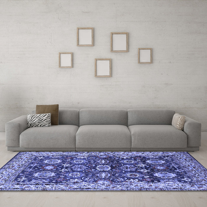 Machine Washable Oriental Blue Industrial Rug in a Living Room, wshurb1155blu