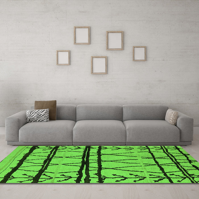 Machine Washable Solid Green Modern Area Rugs in a Living Room,, wshurb1162grn