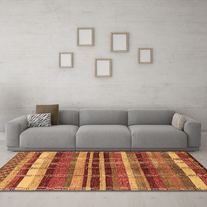 Machine Washable Oriental Brown Industrial Rug in a Living Room,, wshurb1172brn