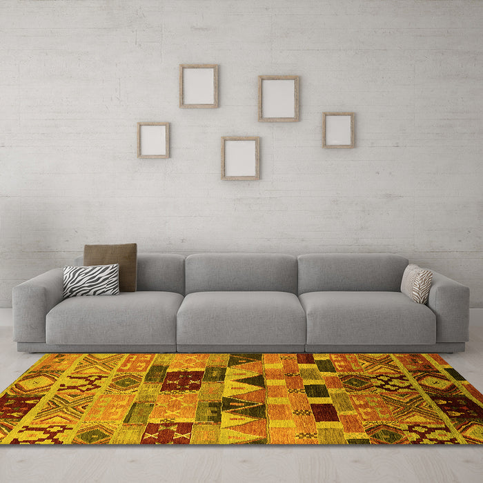 Machine Washable Southwestern Yellow Country Rug in a Living Room, wshurb1173yw