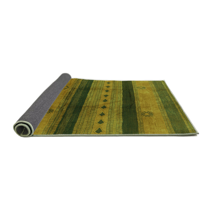 Sideview of Solid Green Modern Rug, urb1178grn
