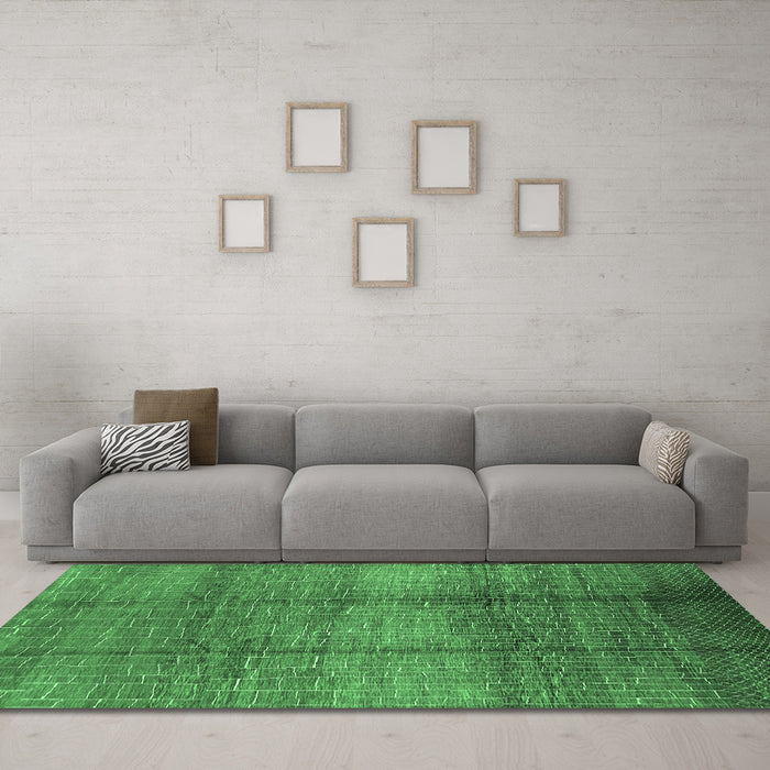 Machine Washable Solid Emerald Green Modern Area Rugs in a Living Room,, wshurb1179emgrn