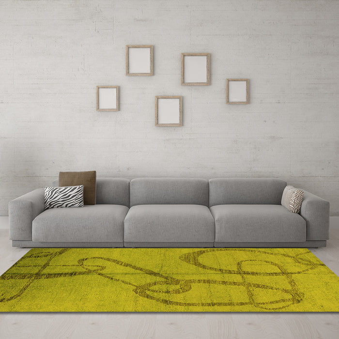 Machine Washable Oriental Yellow Industrial Rug in a Living Room, wshurb1184yw