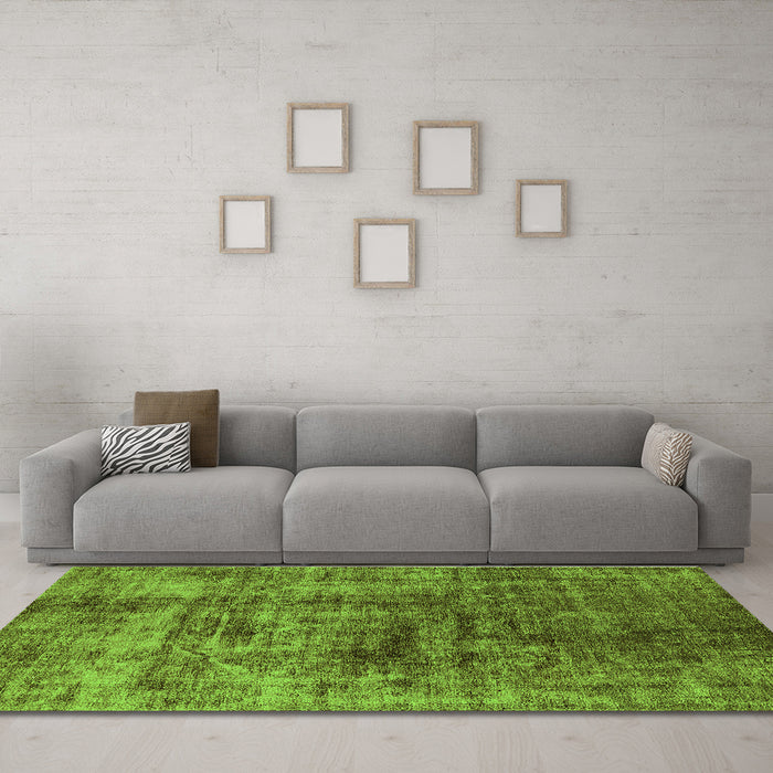 Machine Washable Solid Green Modern Area Rugs in a Living Room,, wshurb1185grn