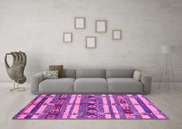 Machine Washable Oriental Pink Industrial Rug in a Living Room, wshurb1187pnk