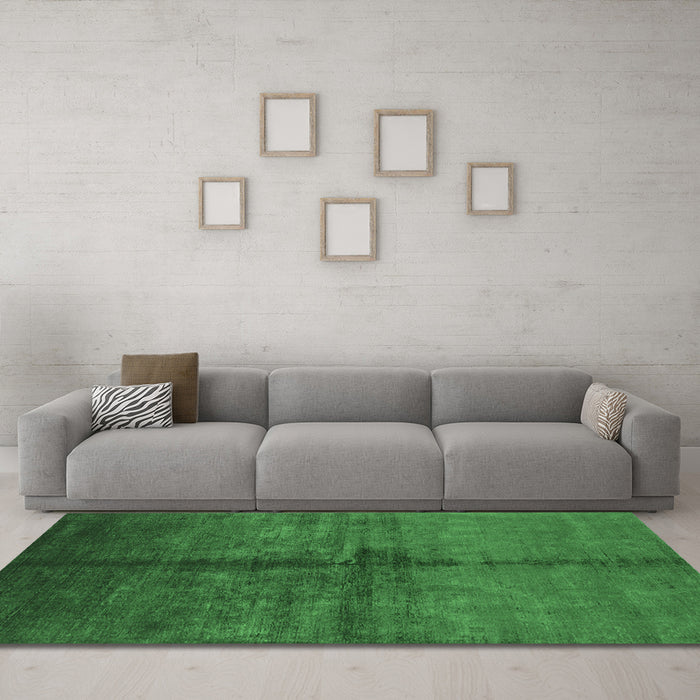 Machine Washable Oriental Emerald Green Industrial Area Rugs in a Living Room,, wshurb1189emgrn