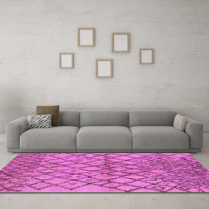 Machine Washable Oriental Purple Industrial Area Rugs in a Living Room, wshurb1194pur