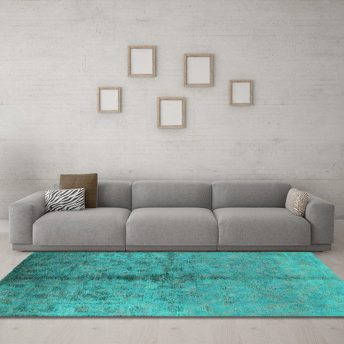 Machine Washable Oriental Turquoise Traditional Area Rugs in a Living Room,, wshurb1197turq