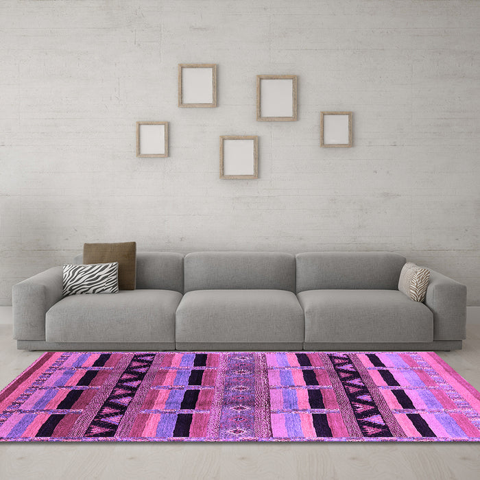 Machine Washable Oriental Purple Industrial Area Rugs in a Living Room, wshurb1200pur