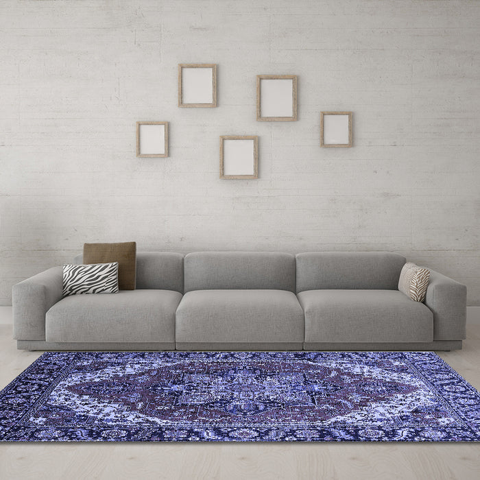 Machine Washable Persian Blue Traditional Rug in a Living Room, wshurb1201blu