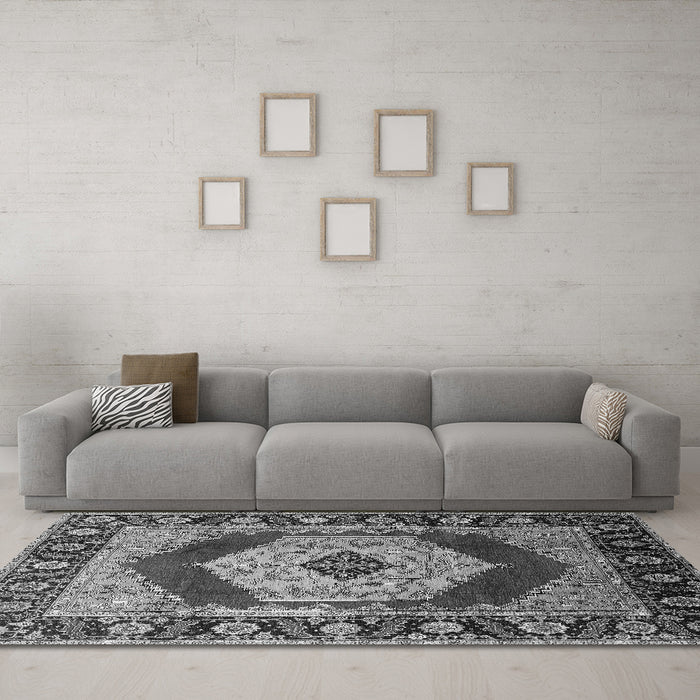 Machine Washable Persian Gray Traditional Rug in a Living Room,, wshurb1203gry