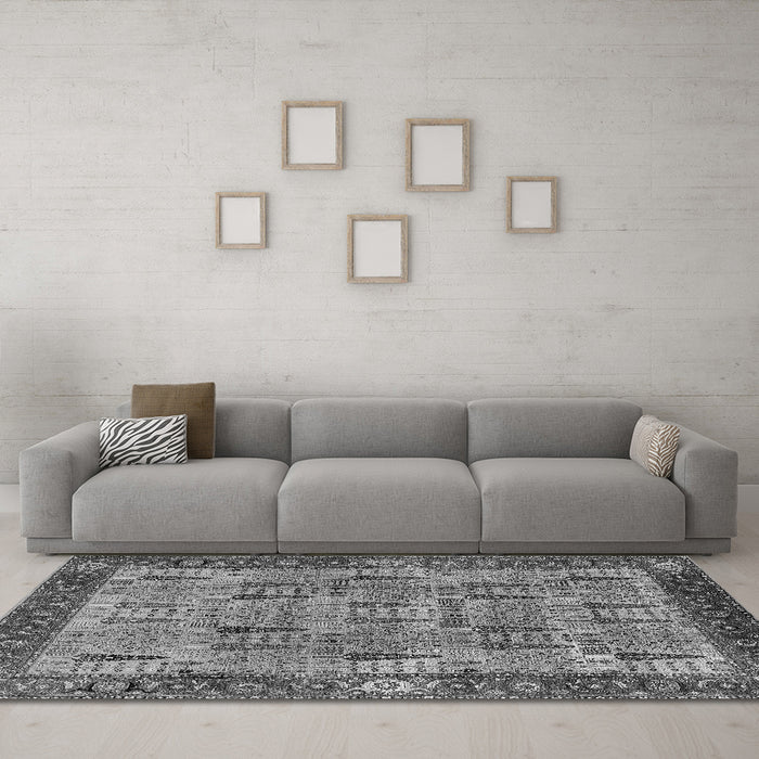 Machine Washable Oriental Gray Industrial Rug in a Living Room,, wshurb1204gry