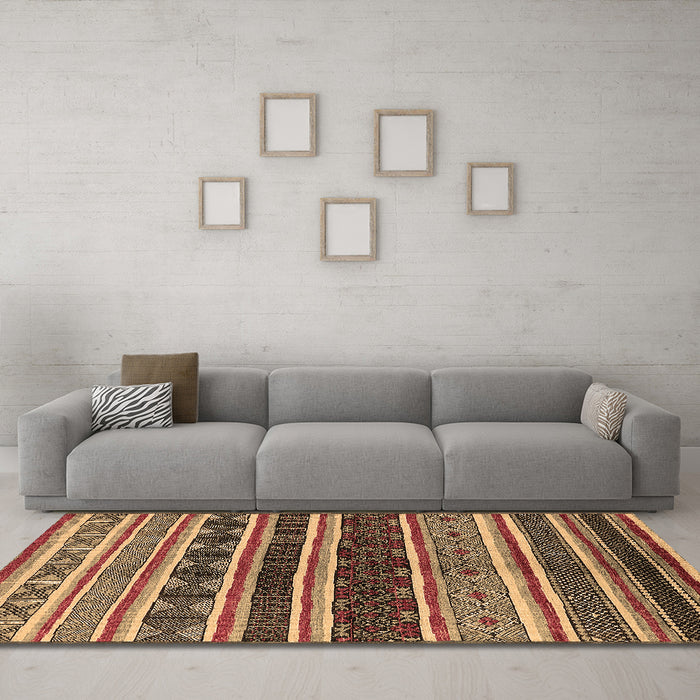 Machine Washable Solid Brown Modern Rug in a Living Room,, wshurb1212brn