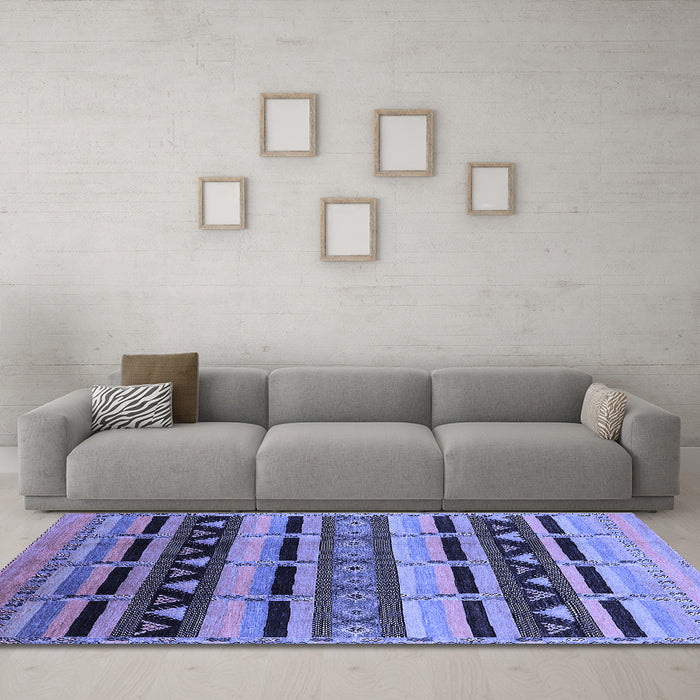 Machine Washable Solid Blue Modern Rug in a Living Room, wshurb1217blu