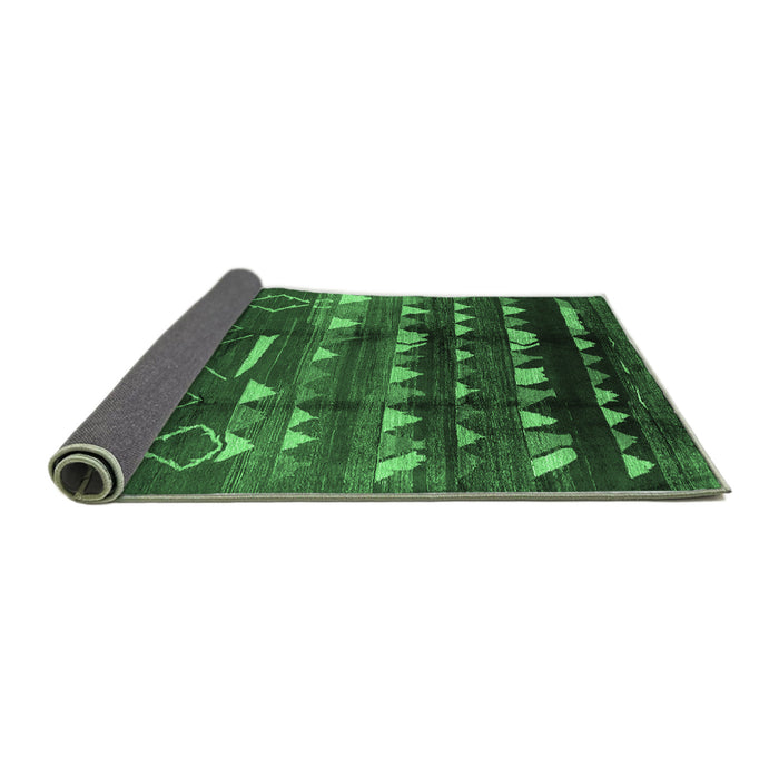 Sideview of Solid Emerald Green Modern Rug, urb1220emgrn