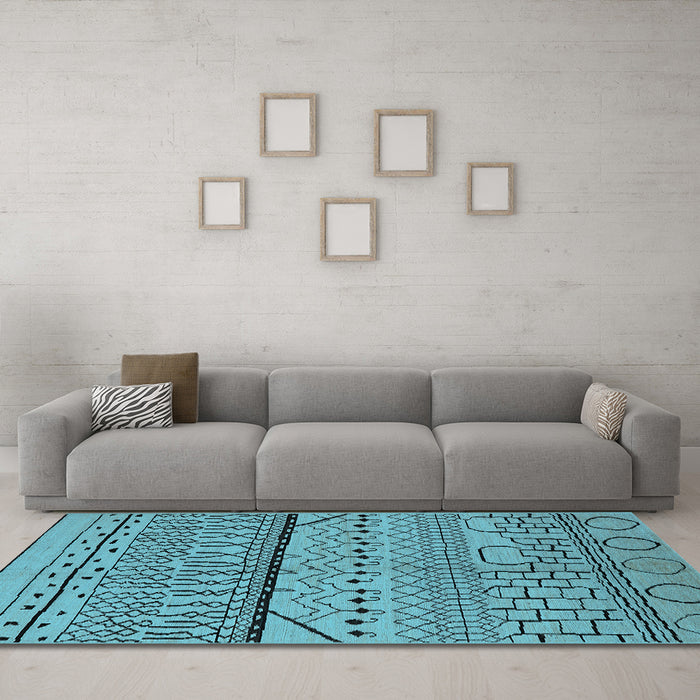 Machine Washable Solid Light Blue Modern Rug in a Living Room, wshurb1226lblu