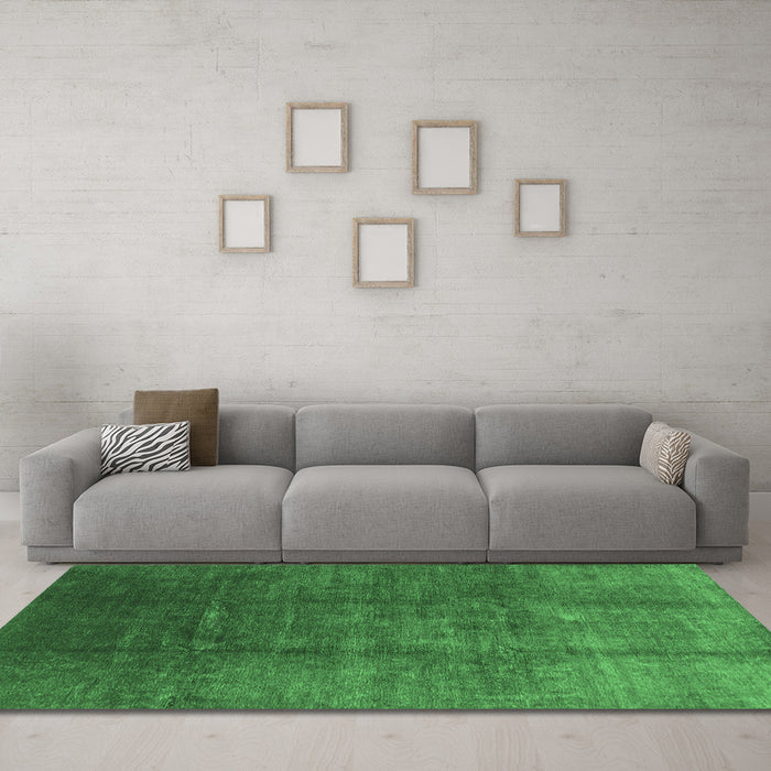 Machine Washable Oriental Emerald Green Industrial Area Rugs in a Living Room,, wshurb1230emgrn