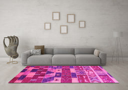Machine Washable Oriental Pink Industrial Rug in a Living Room, wshurb1231pnk