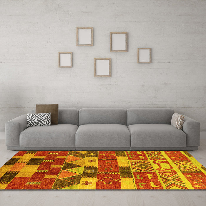 Machine Washable Oriental Yellow Industrial Rug in a Living Room, wshurb1231yw