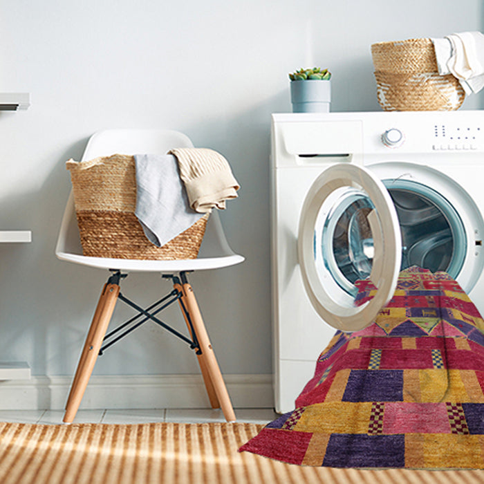 Machine Washable Industrial Modern Crimson Red Rug in a Washing Machine, wshurb1231