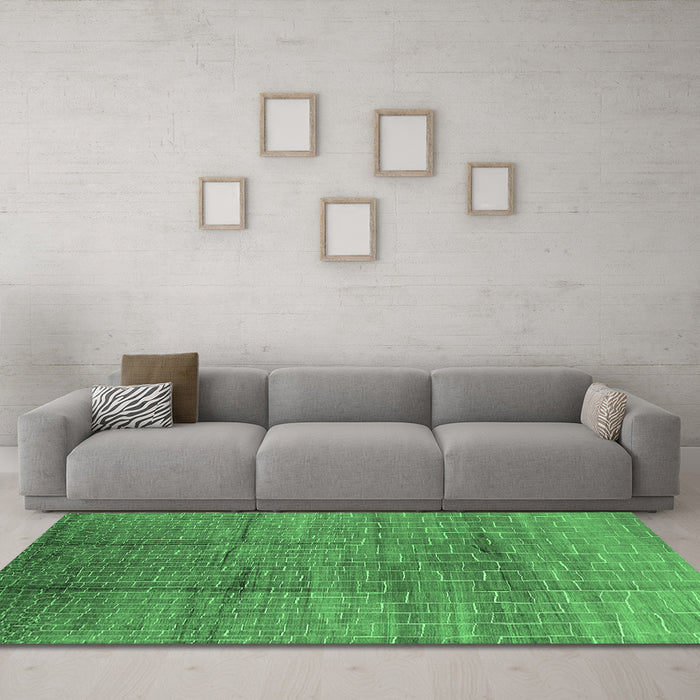 Machine Washable Solid Emerald Green Modern Area Rugs in a Living Room,, wshurb1235emgrn