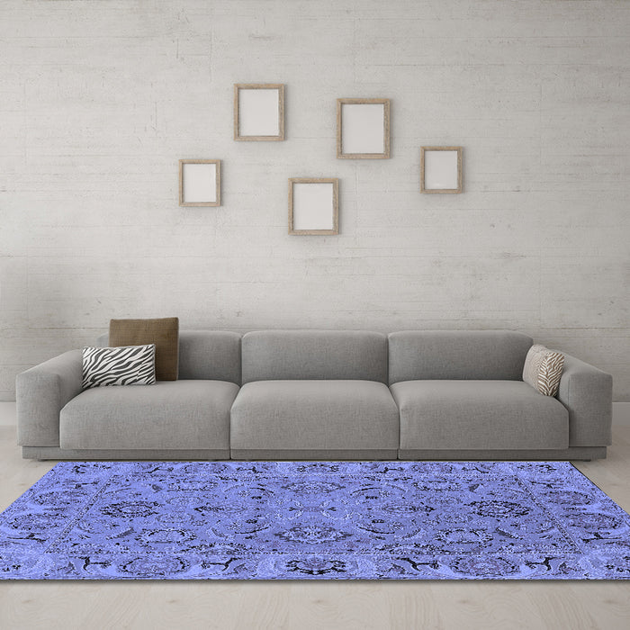 Machine Washable Oriental Blue Traditional Rug in a Living Room, wshurb1237blu