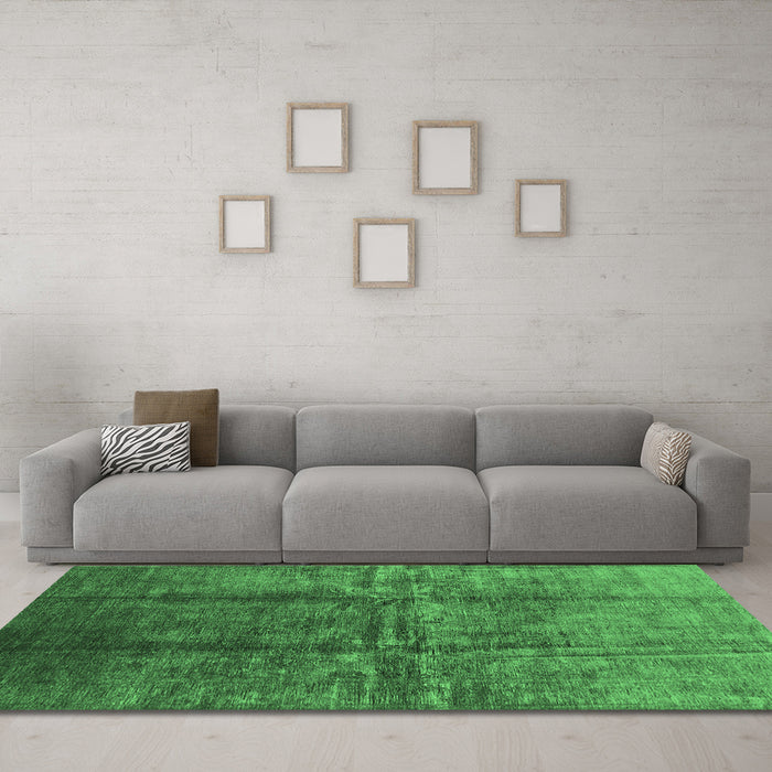 Machine Washable Oriental Emerald Green Industrial Area Rugs in a Living Room,, wshurb1245emgrn