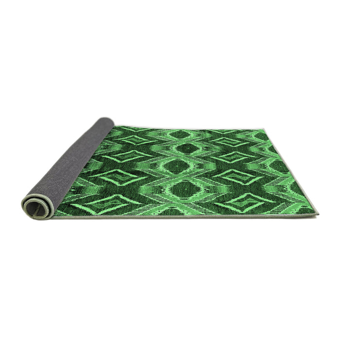 Sideview of Solid Emerald Green Modern Rug, urb1252emgrn