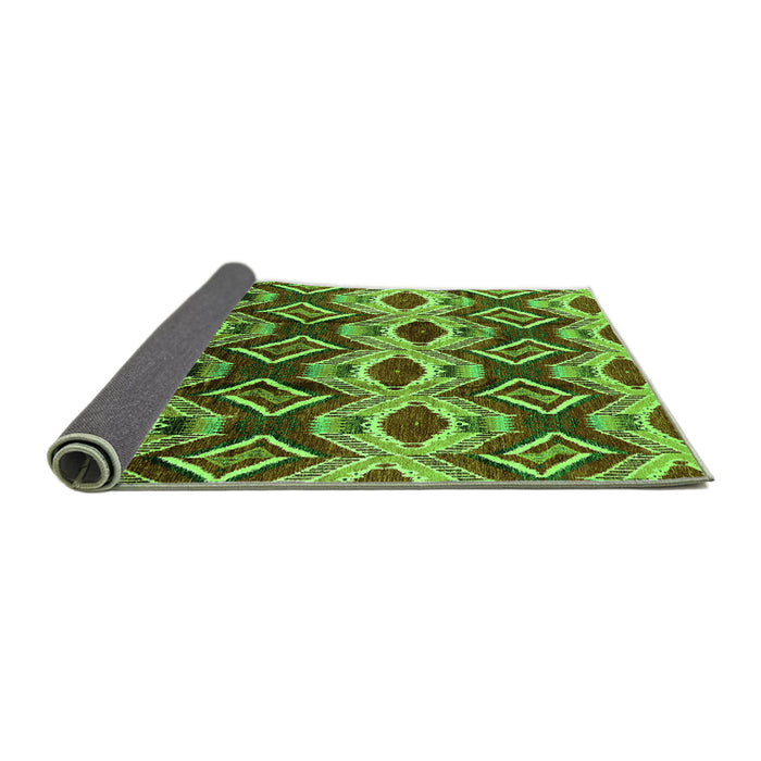 Sideview of Solid Green Modern Rug, urb1252grn