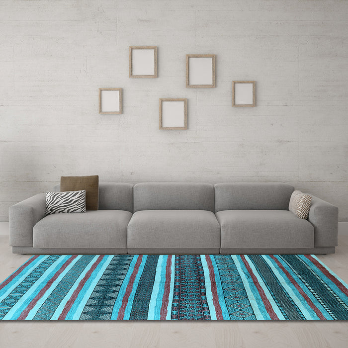 Machine Washable Solid Light Blue Modern Rug in a Living Room, wshurb1254lblu