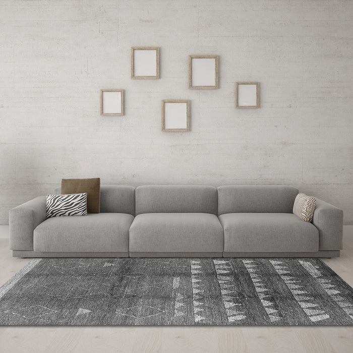 Machine Washable Solid Gray Modern Rug in a Living Room,, wshurb1255gry