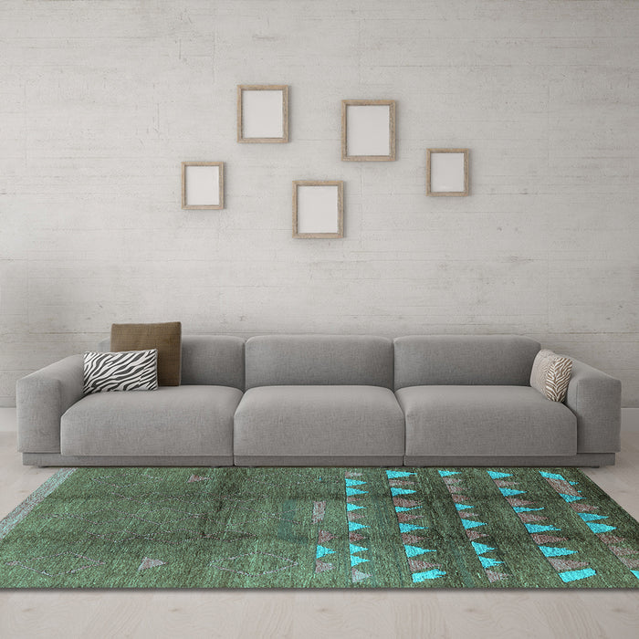 Machine Washable Solid Turquoise Modern Area Rugs in a Living Room,, wshurb1255turq
