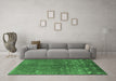 Machine Washable Solid Emerald Green Modern Area Rugs in a Living Room,, wshurb1257emgrn