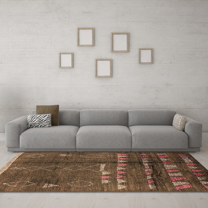 Machine Washable Solid Brown Modern Rug in a Living Room,, wshurb1258brn