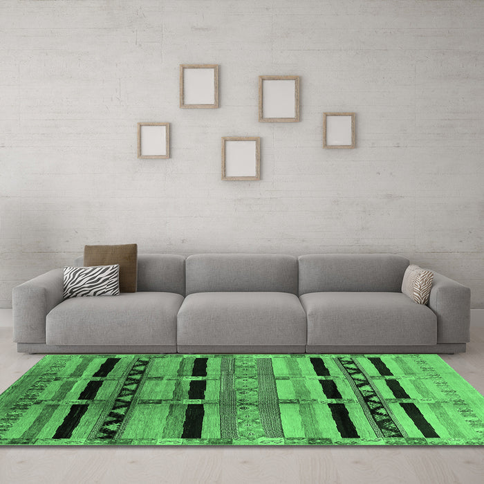 Machine Washable Southwestern Emerald Green Country Area Rugs in a Living Room,, wshurb1261emgrn