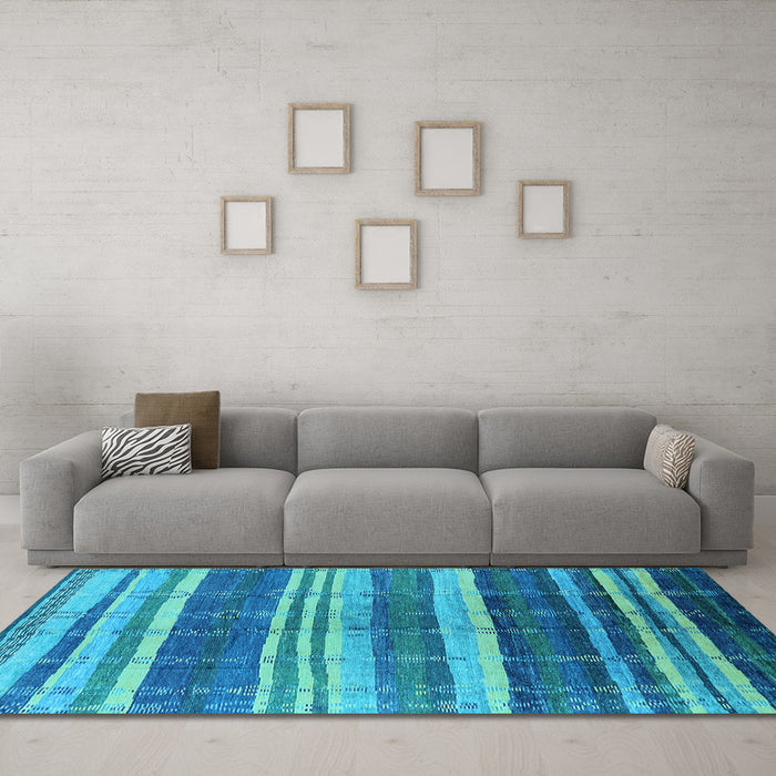 Machine Washable Solid Light Blue Modern Rug in a Living Room, wshurb1264lblu