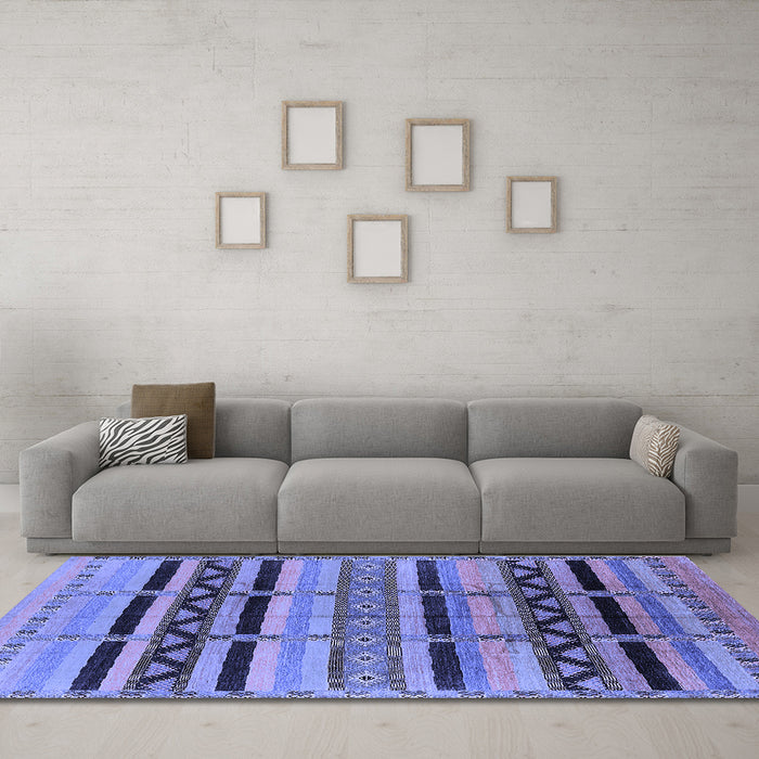 Machine Washable Solid Blue Modern Rug in a Living Room, wshurb1265blu