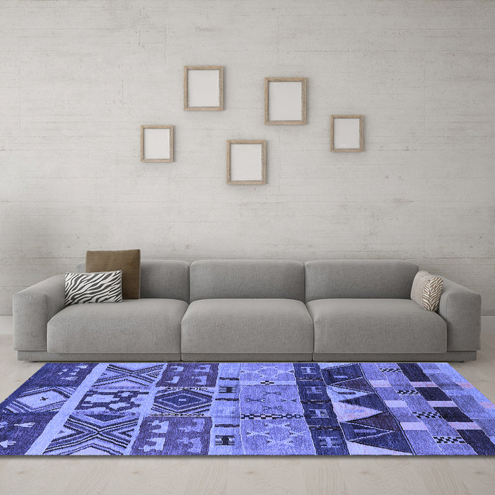 Machine Washable Solid Blue Modern Rug in a Living Room, wshurb1268blu