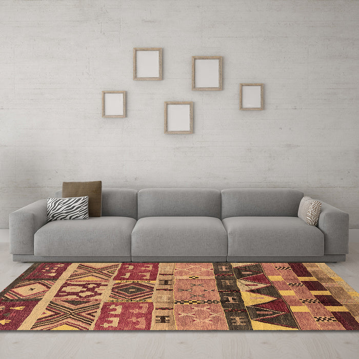 Machine Washable Solid Brown Modern Rug in a Living Room,, wshurb1268brn