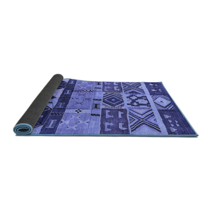 Sideview of Solid Blue Modern Rug, urb1268blu