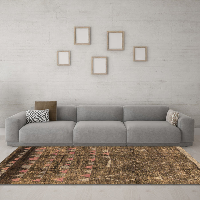 Machine Washable Solid Brown Modern Rug in a Living Room,, wshurb1269brn